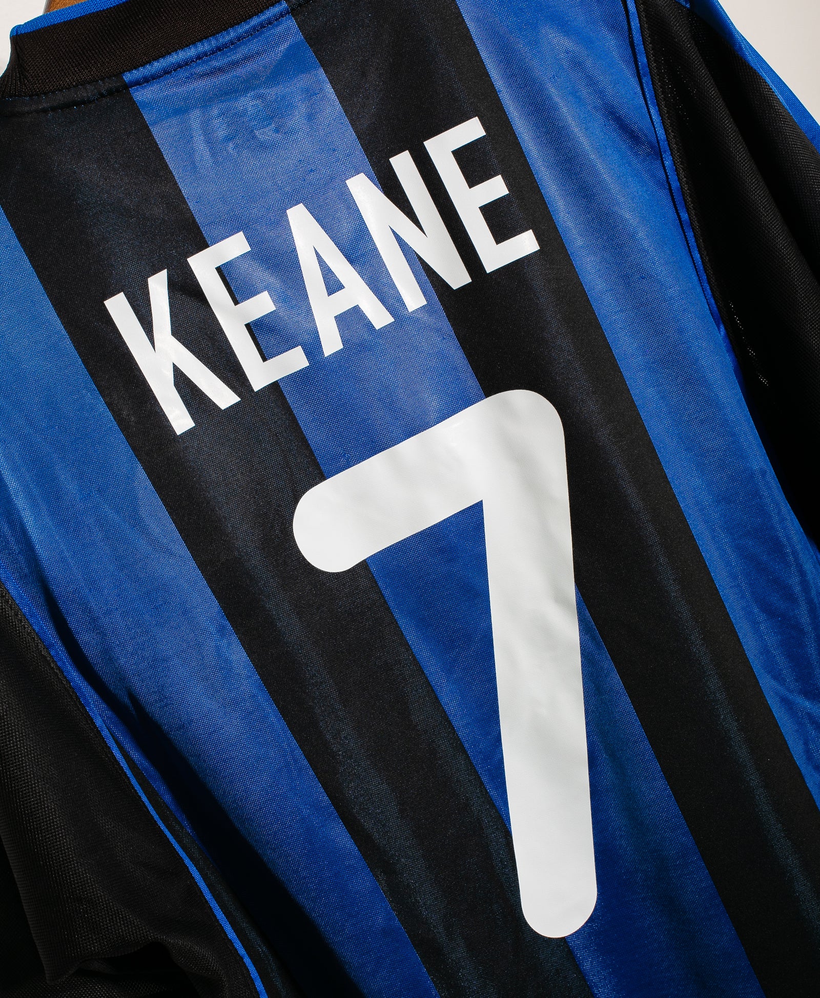 Inter Milan 2000/01 Keane Nameset: A Guide to Buying and Caring for Your Jersey