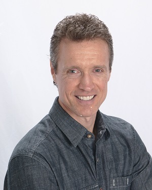 Who is Brian Williams author? Discover the man behind the books!