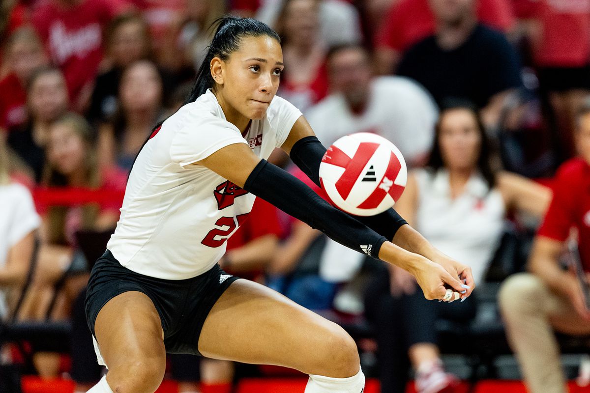 USC vs Nebraska Volleyball: How Did They Do Last Time? A Look Back at Their Previous Matchups!