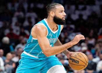 Bucks Trade Targets: Who Should Milwaukee Go After? Easy Guide for Fans!