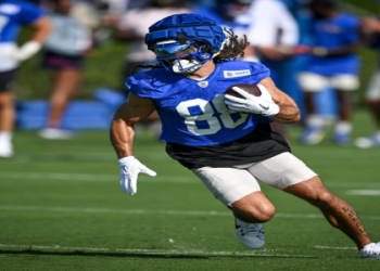 Puka Nacua Jersey: Is It Worth It? (Rams Fans Weigh In on the Rookie Sensation)