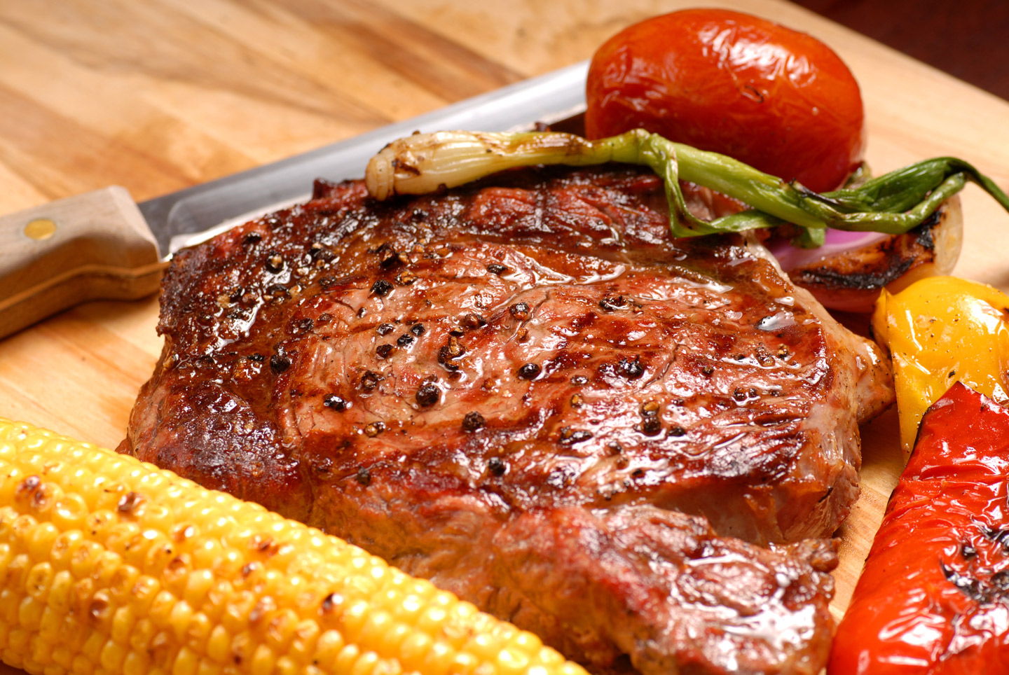 Craving Steak With Braces? Can I Eat It, and How?