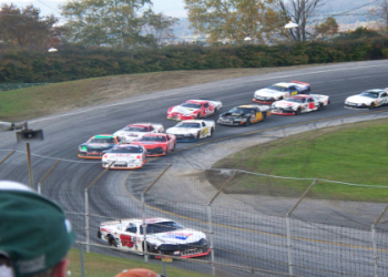 Thinking of Honda to NASCAR? Pros and Cons of the Potential Jump