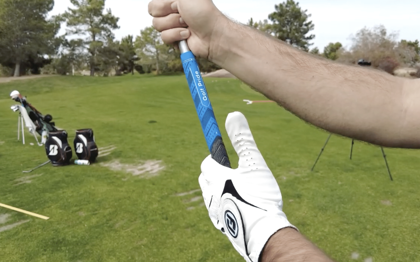 Looking for the best golf grips 2024? Here is a simple guide to help you choose the right ones easily.