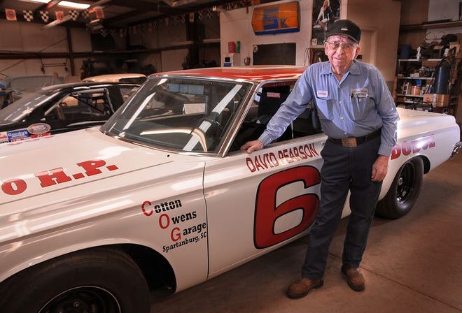 Want to Learn About Cotton Owens? (Get Some Quick and Interesting Facts About This NASCAR Driver)