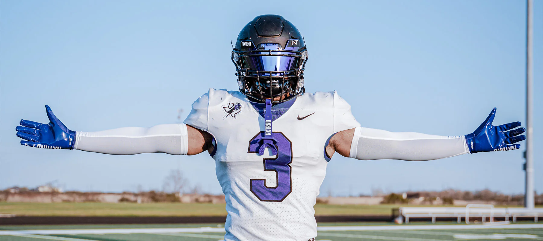 Best Arm Sleeves Football Players Use for Better Performance!