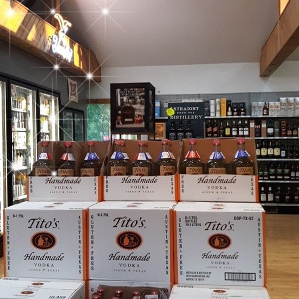 Looking for a Liquor Store? Dawsonvilles Best Choice, Right Here!
