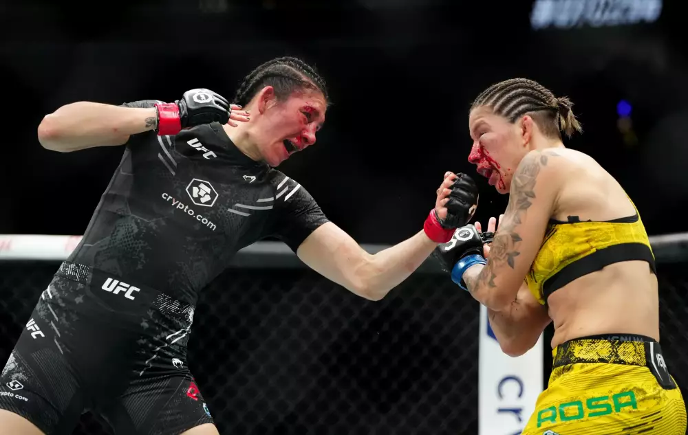 Making an Aldana vs Dumont Prediction? See Our Experts View!