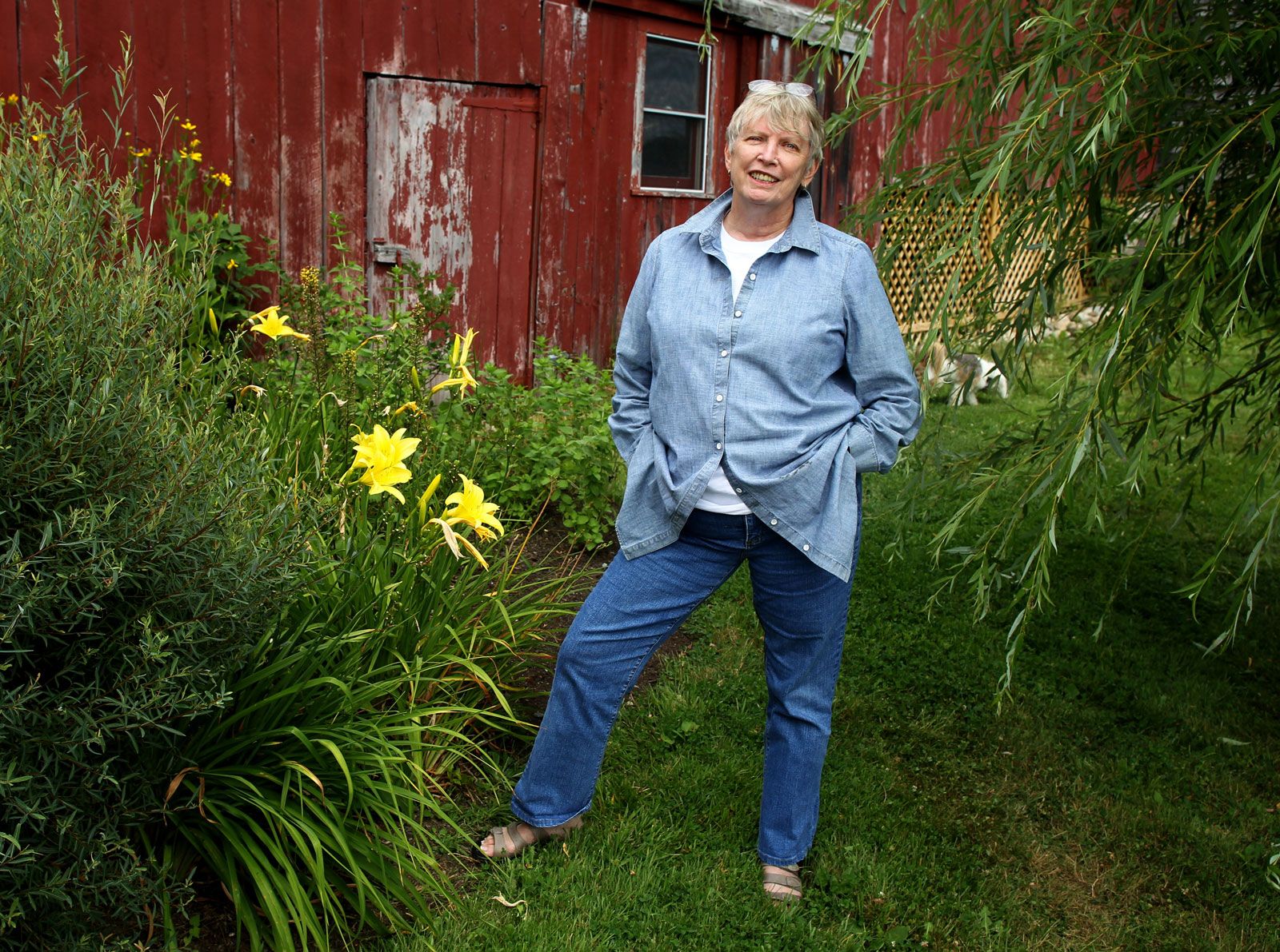 The Lois L. Walter Biography, Family and Quick Facts