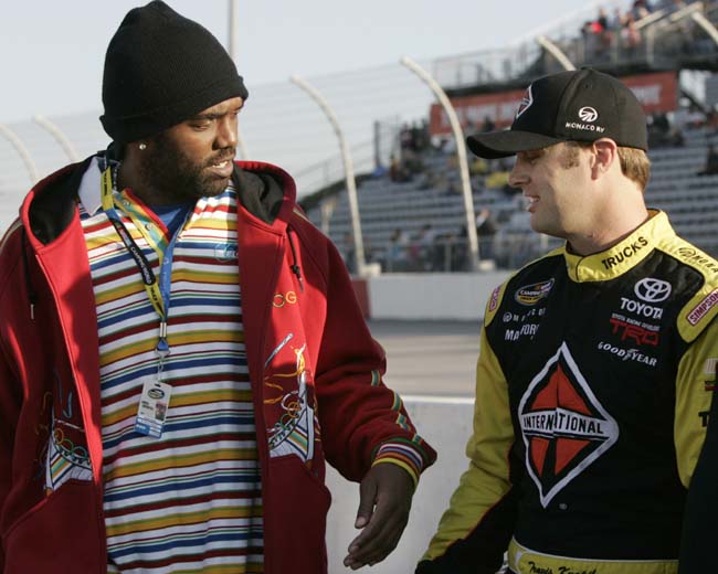 Randy Moss NASCAR career? Check this out now!
