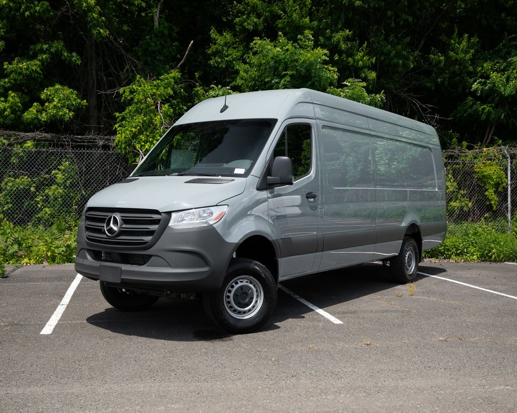 What are the best Mercedes Boise deals? Explore current leasing and finance offers.