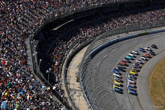 F1s rising popularity: Why are most NASCAR fans transferring?